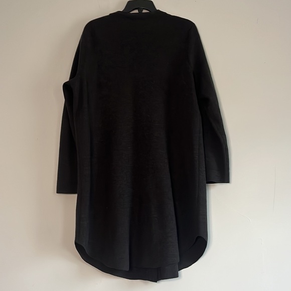 Eileen Fisher 100% Merino Wool Button Cardigan Round Hem - Picture 10 of 12